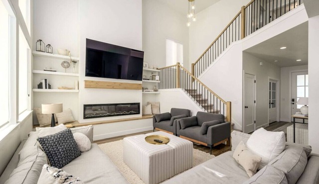 Lakeside Provo Stylish Getaway