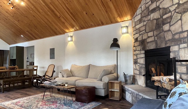 Lakeside retreat on Ponhook Lake