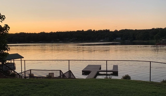 Lakeside retreat 5 min away from the Superspeedway