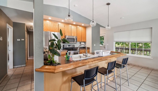 Lakeside Retreat With Private Boat Ramp 3 Bedroom Home by RedAwning