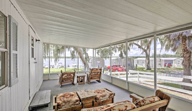 Lakeside Silver Springs Cabin w/On-Site Boat Ramp