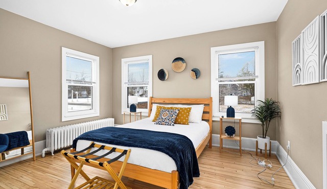 Lakeside Studio | Minutes from Downtown Duluth