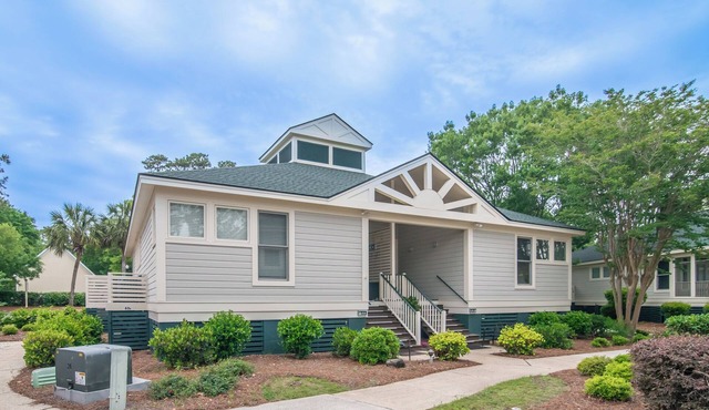 Lakeside Villa 63B located in Litchfield by the Sea Community