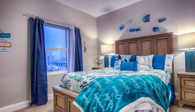 Laketown 1428 - Fantastic Location and Amenities
