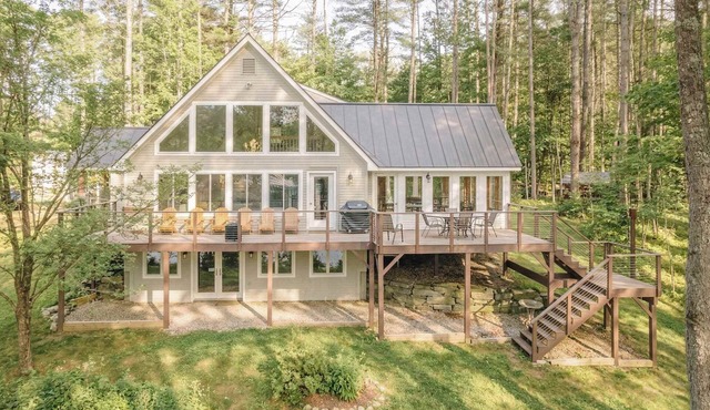 Lakeview 3-BR Residence 10-min to Okemo