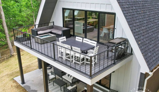 Lakeview A-Frame Oasis in Hocking Hills -Sleeps 15