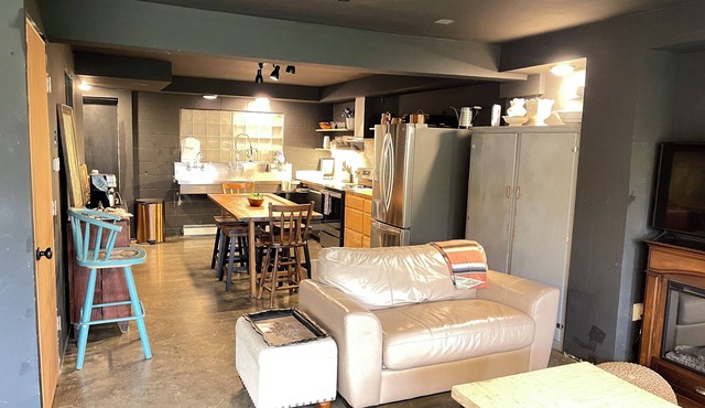 Lakeview Apartment in Wasilla – Ideally Located in the Heart of the City