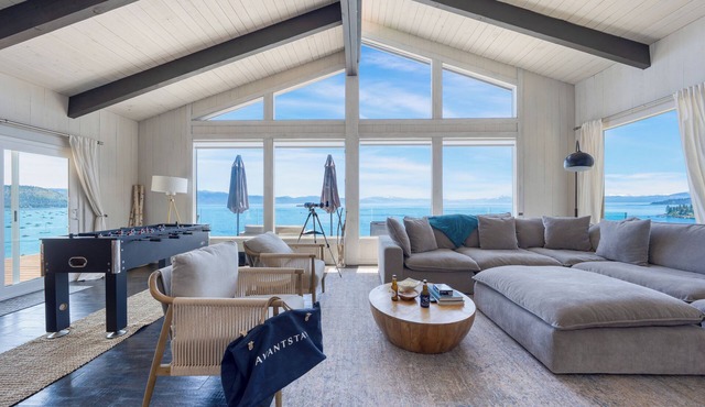 Lakeview by AvantStay | Private Waterfront Cabin w/Hot Tub & Views