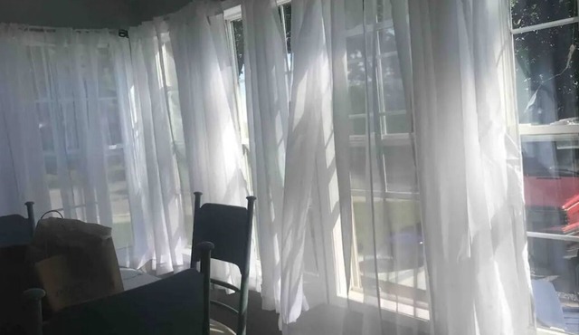 Lakeview cottage-10 min walk to main beach