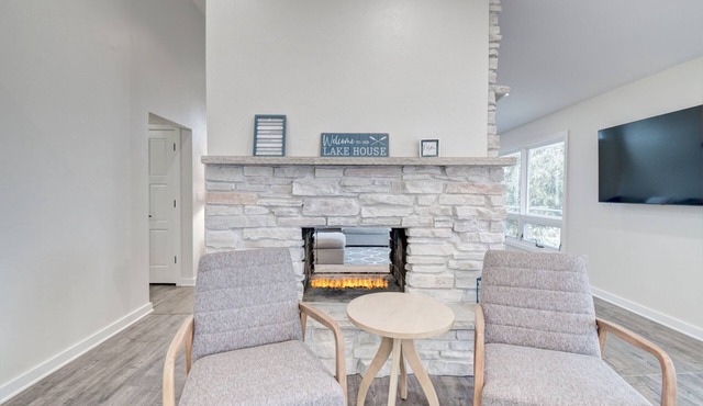Lakeview Cottage Retreat - Fire Pit - Grill