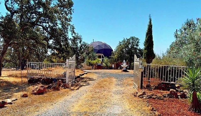 Lakeview Dome Home