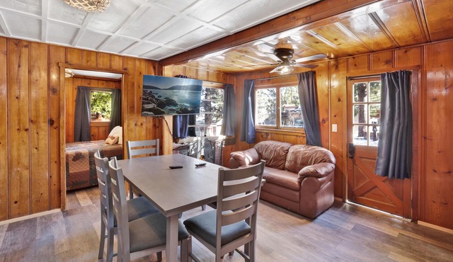 Lakeview Family Cabin at Big Bear Lake Village