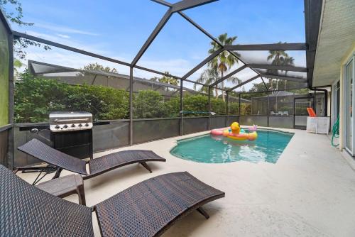 Lakeview Family Haven in Kissimmee - Pool & Scenic Views