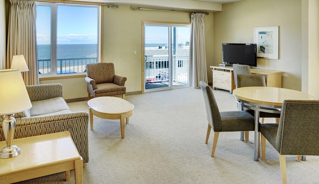 Lakeview Gimli Resort & Conference
