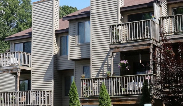 Lakeview Golf Resort Townhouses
