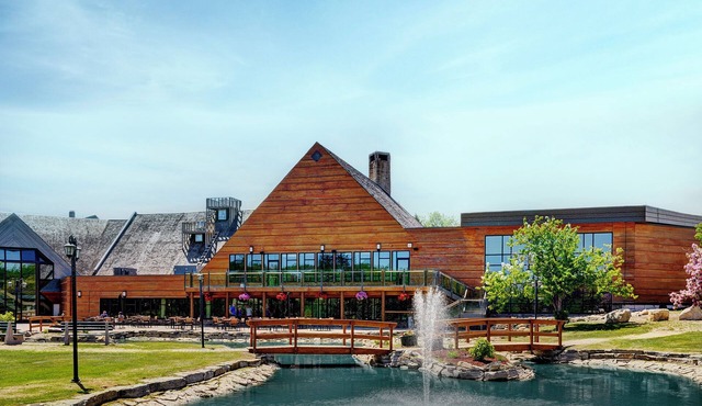 Lakeview Hecla Resort