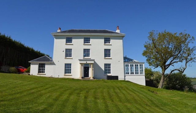 Lakeview Hse nr Bath. Hottub games rm. Great views