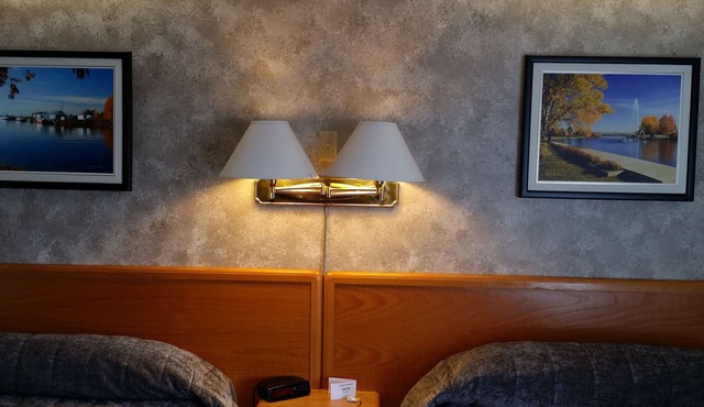 Lakeview Inn