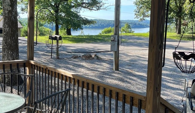 Lakeview Little House!