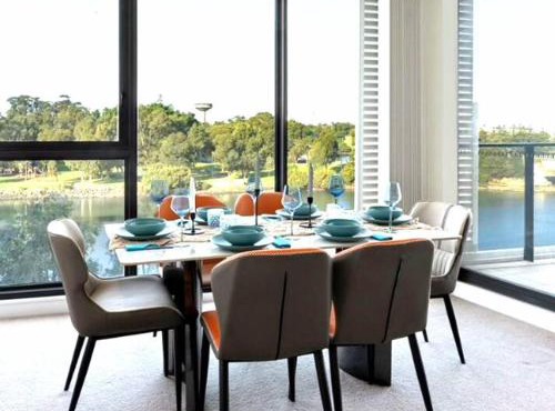 Lakeview Luxury 3Bedrooms Apt Wolli Creek close to Airport CBD