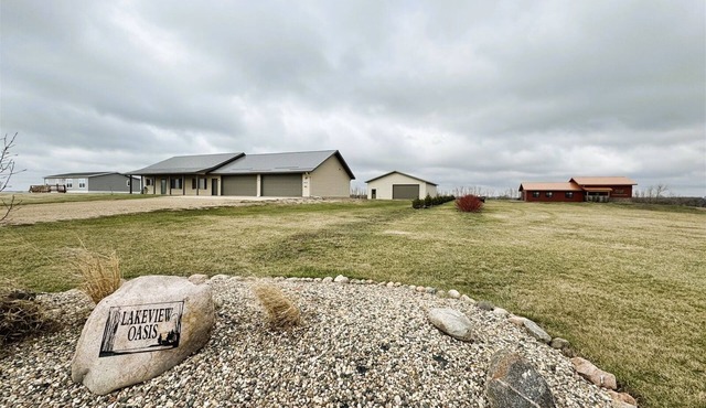 Lakeview Oasis - Hunting/Fishing Cabin Waubay SD