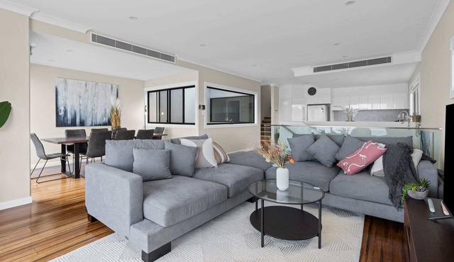 Lakeview Oasis on The Esplanade