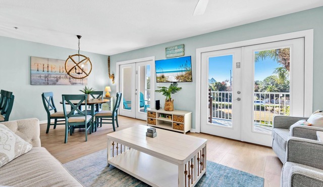 🏖️LakeViews~Walk2Beach~ComplexPool~Updated~Gulf Place Caribbean 204