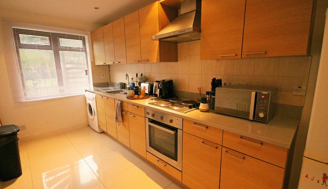 Lakewest · Luxury 3 Bed Hse Close to Beach Free WiFi Netflix