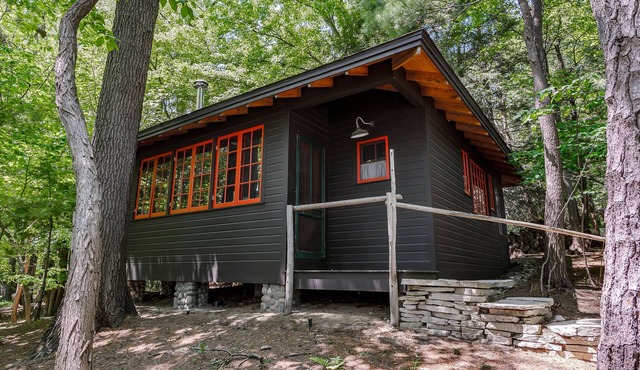 Lakewood Lux Property - Dune Buggy Cottage at Treetops - HOT TUB