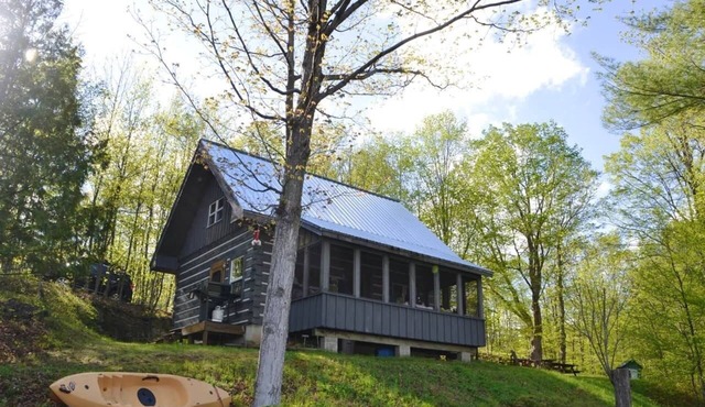 Lakewood | Private Log Cabin on Opinicon Lake