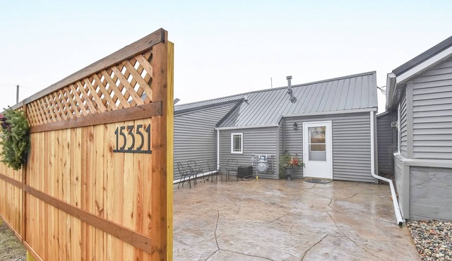 Lakewood Trail Retreat, 2 min to outdoor UTV- Snowmobile trails & Taverns.