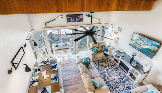 Laking it Easy: Jawdropping Views, Snocone Machine, Kayaks, Swimming, Large Dock