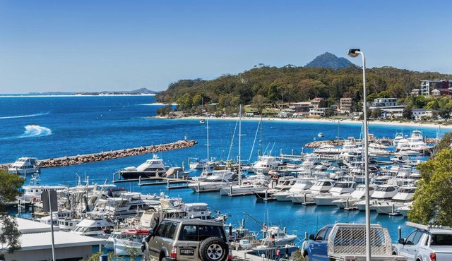 Laman Lodge Unit 2 15 Laman Street