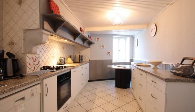 LAMAYRE - BUROS - Gîte