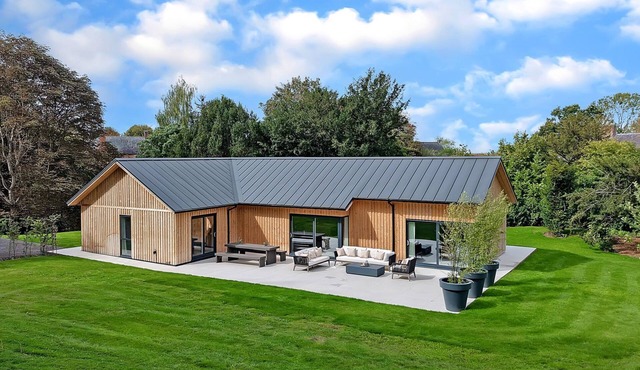 Lambs Lawn - Pet Friendly, Westbury near Devizes