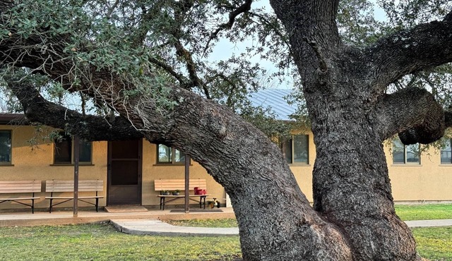 Lampasas Hill Country Ranch Retreat