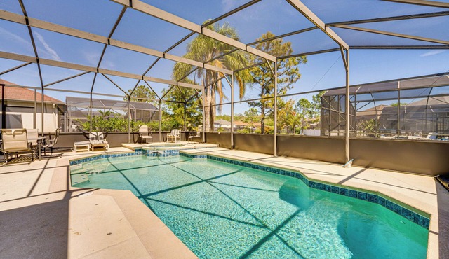 Lanai & Game Room: Vacation Home in Davenport!