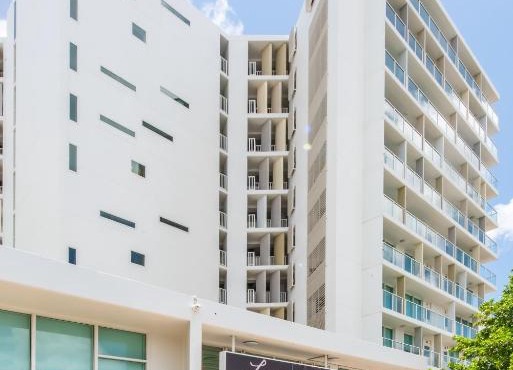 Lanai Riverside Apartments