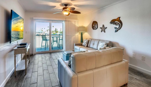 Land's End 3-203 Bay Front - Premier