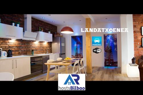 Landatxoenea - Bilbao - Junto METRO - Parking opcional - AR hostsBilbao