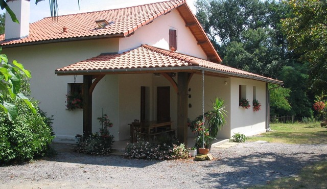 Landes, Bégaar, 4 star cottage with pool