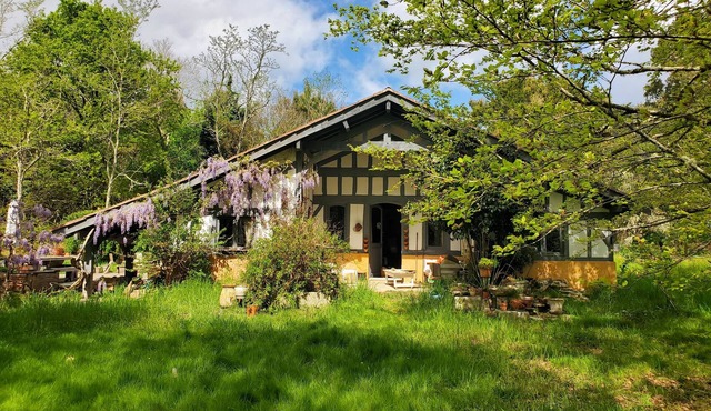 Landes house in airial