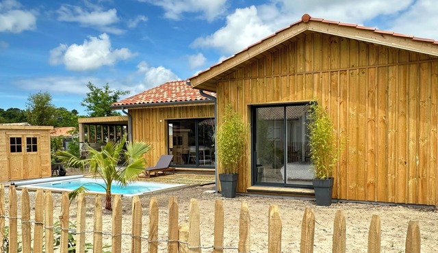 Landes house with SWIMMING POOL near CONTIS PLAGE