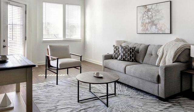 Landing | Amazing 1BD, Clubhouse, Gym