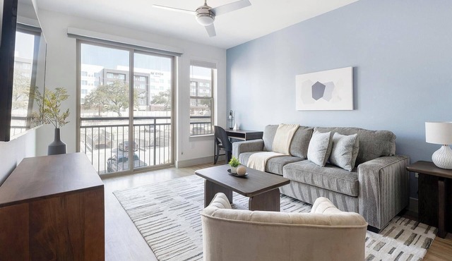 Landing | Amazing 1BD, Clubhouse, Pool