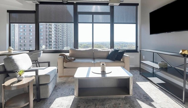 Landing | Amazing 1BD, Gym, Game Room
