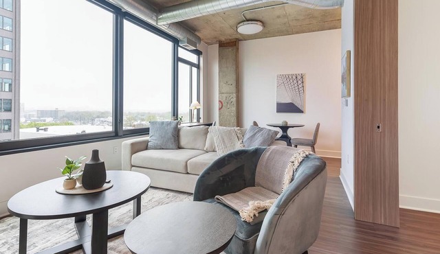 Landing | Amazing 1BD, Gym, Game Room