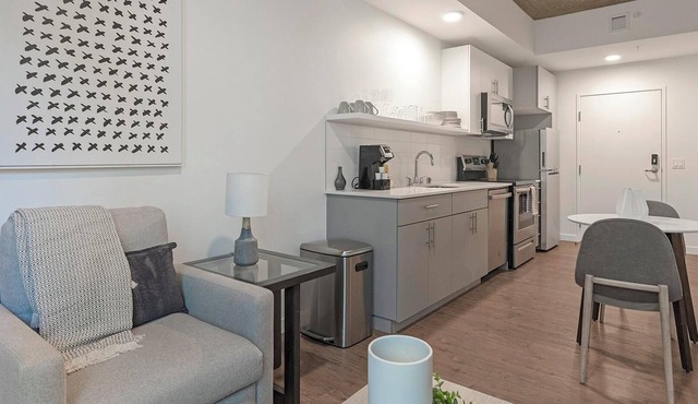 Landing | Amazing 1BD, Game Room, Rooftop Lounge