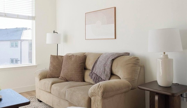 Landing | Amazing 1BD, Gym, Clubhouse