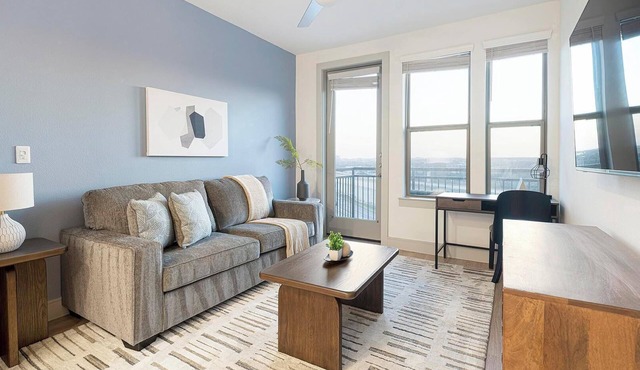 Landing | Amazing 1BD, Gym, Clubhouse